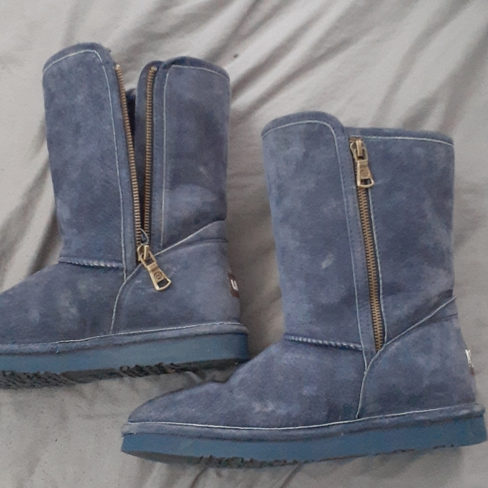 Fleece lined boots